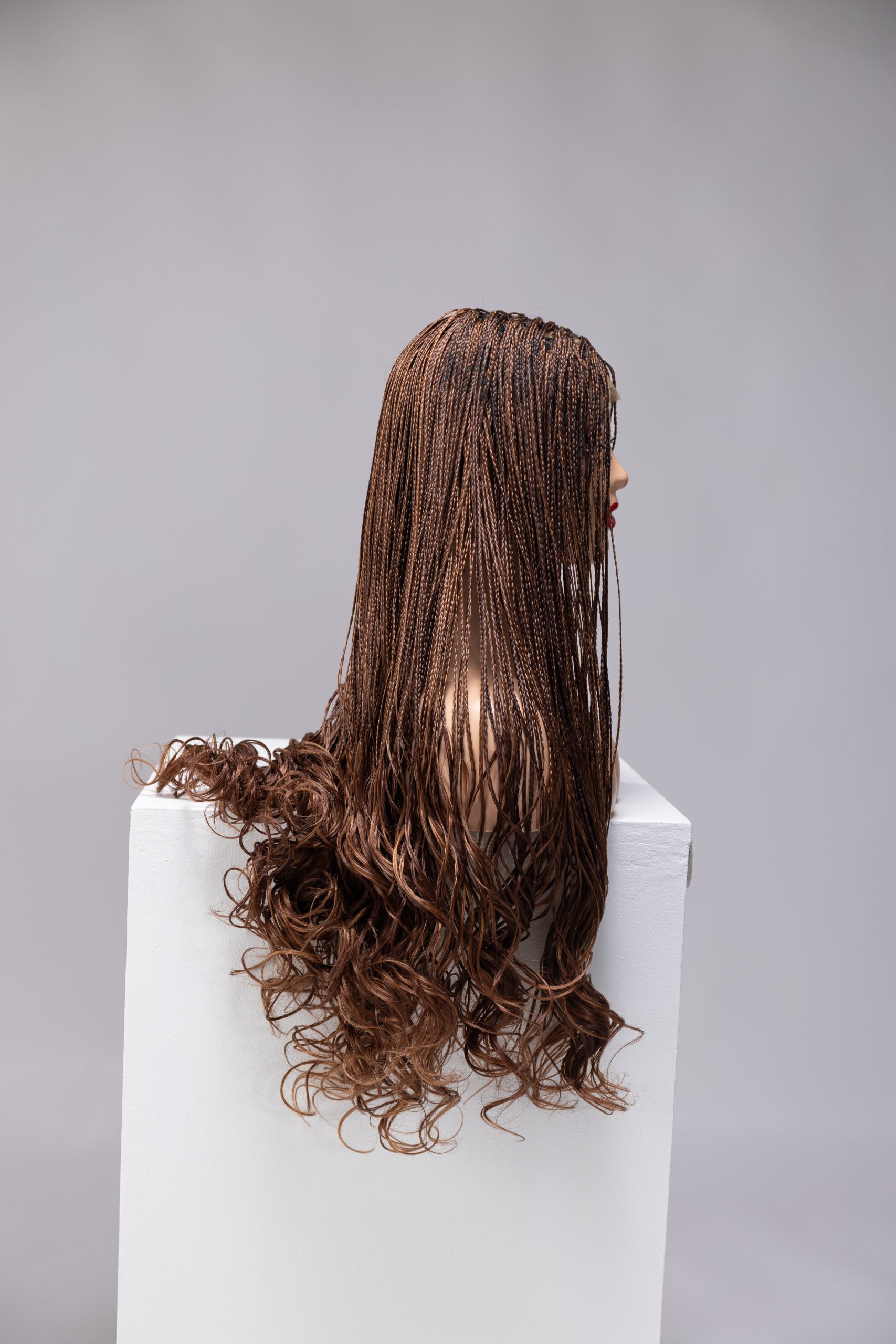 French curls 24inch, 5 by 5 closure. - Image 3